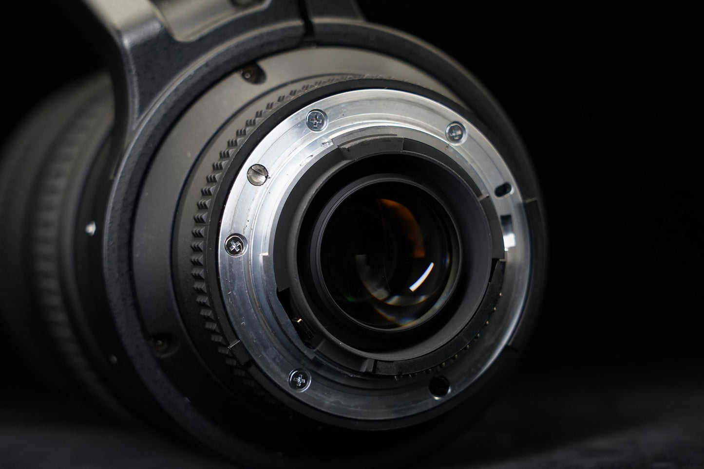 Nikon AF VR NIKKOR 80-400mm F/4.5-5.6 D ED Zoom F mount Telephoto Lens 10720