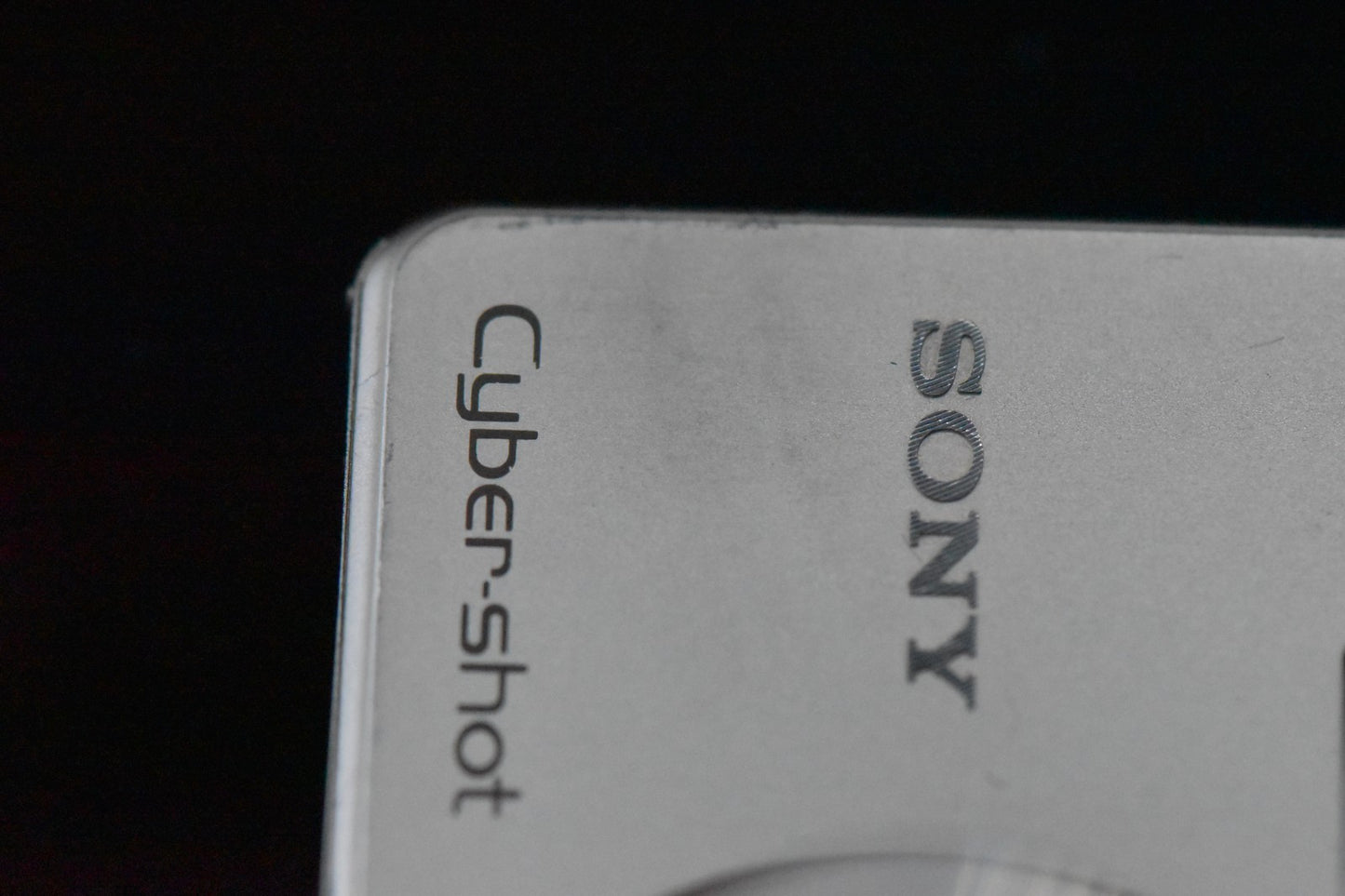 SONY Cyber-shot DSC-WX200 Digital Camera 18.2MP Silver US Duty Paid 7339