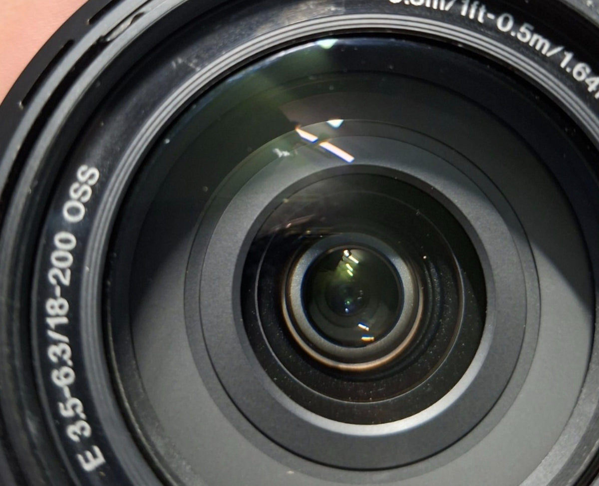 Sony E 18-200mm f/3.5-6.3 OSS Lens E Mount SEL18200 Silver US STOCK #12037