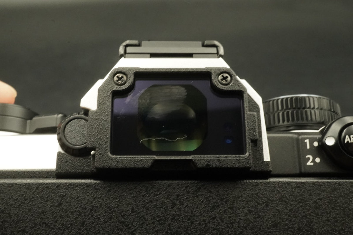 OM SYSTEM OM-5 Mirrorless Camera Silver JAPANESE ONLY -460 cut- #12388