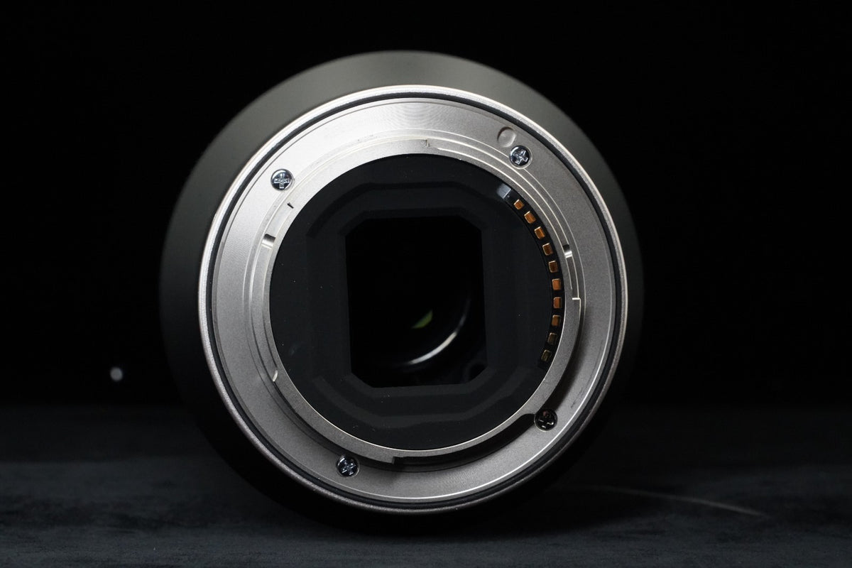 Tamron 18-300mm f/3.5-6.3 Di III-A VC VXD für Sony E FAST UNBENUTZT #11091