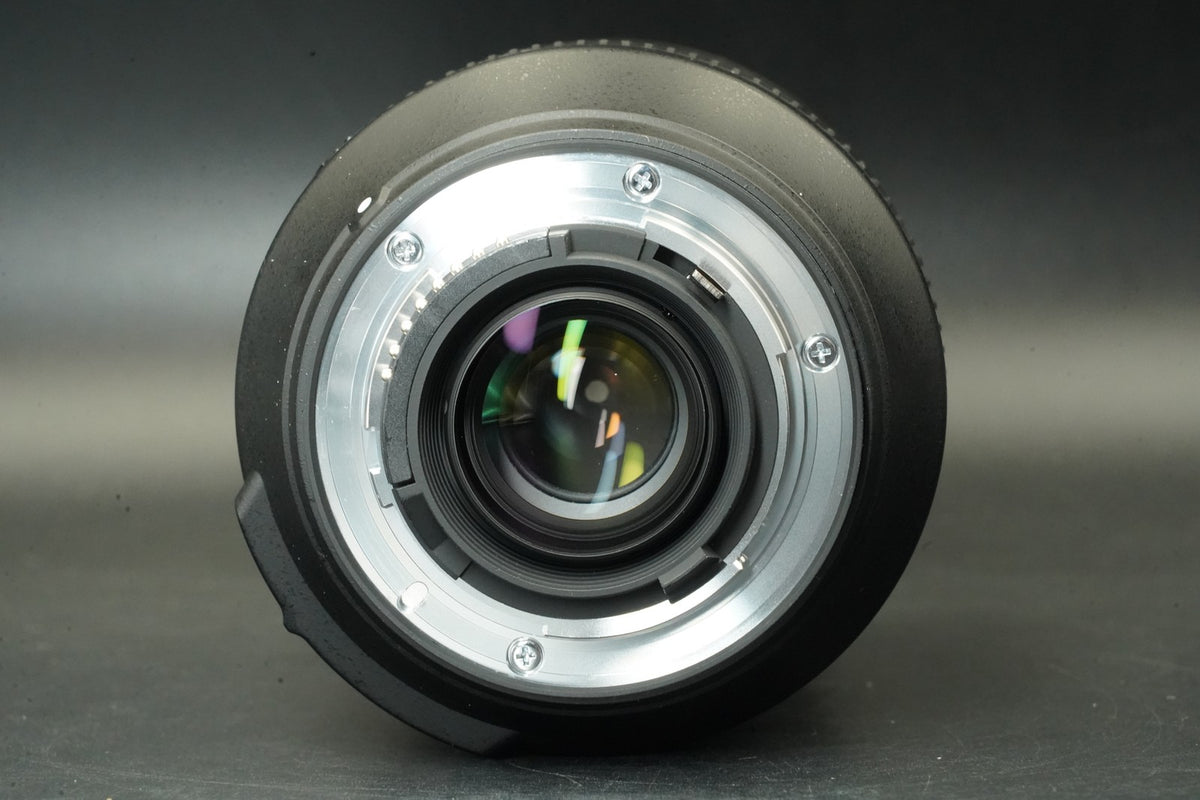 Nikon AF-S FX NIKKOR 28-300mm F/3.5-5.6G ED VR Zoom Lens #12472