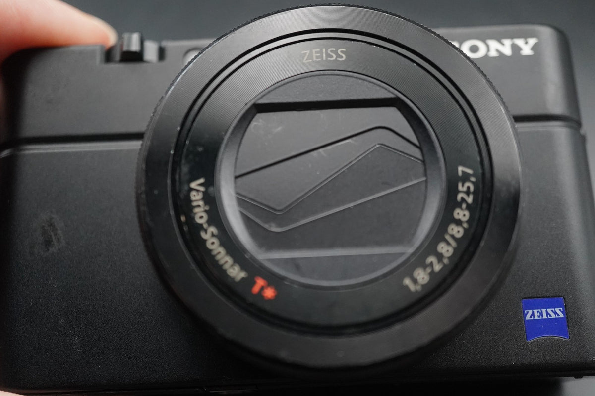 Sony Cyber-shot DSC-RX100 III M3 Point Shoot Digital Camera #11397