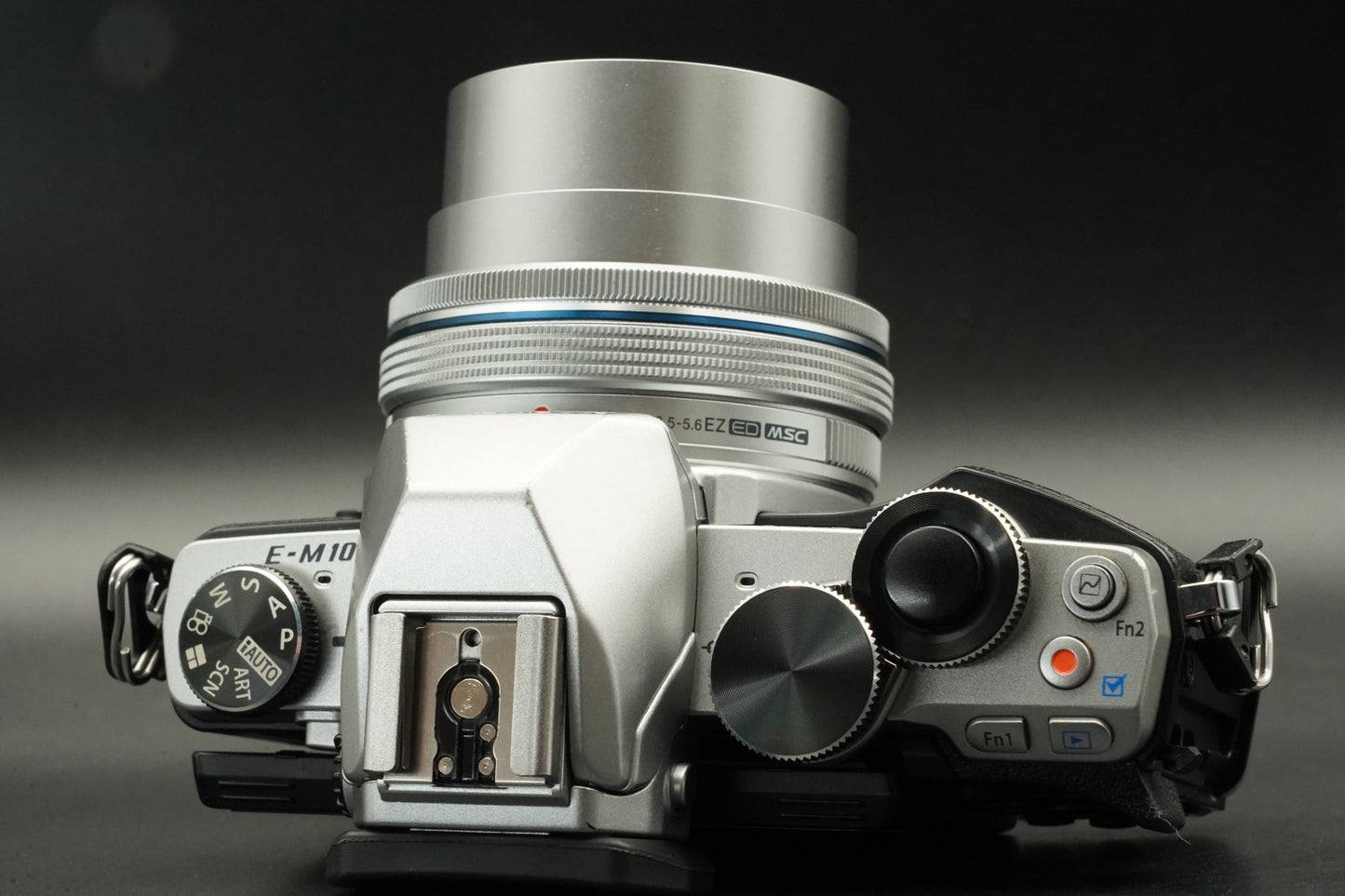 Olympus OM-D E-M10 16.1MP Digital SLR Camera Silver + 14-42mm Lens  11517