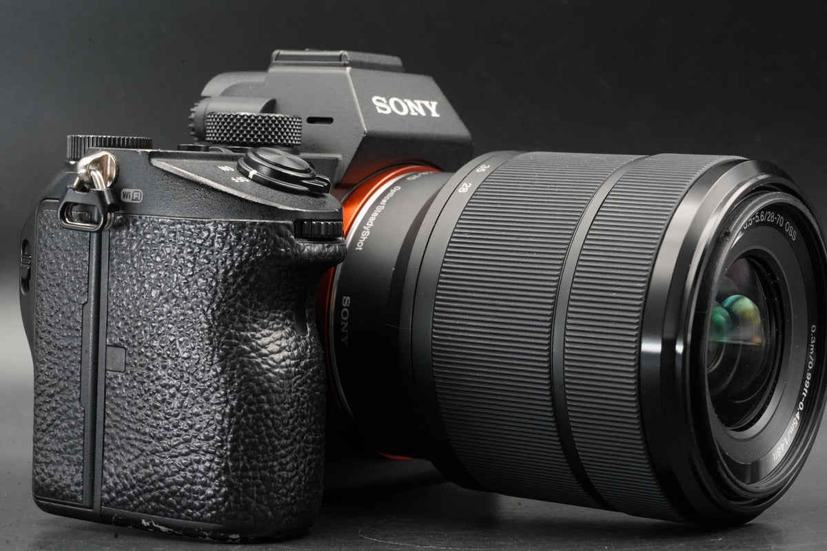 Sony a7 III ILCE-7M3 Mirrorless Digital Camera w/ FE 28-70 Lens #11373