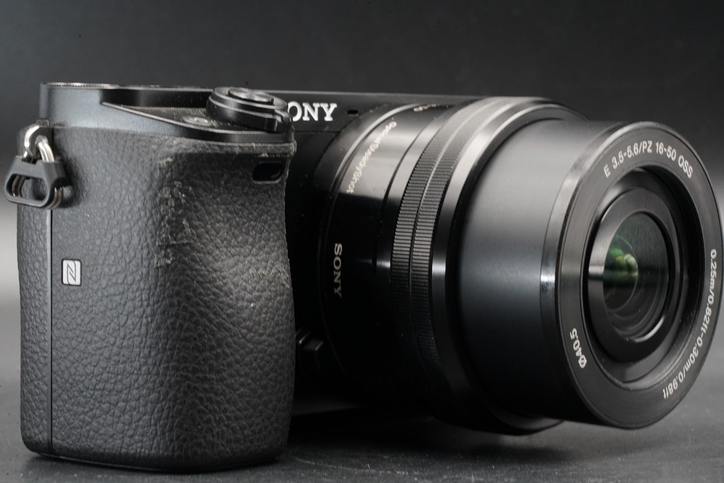 Sony alpha a6000 Digital Mirrorless Camera with Lens Black -4429 cuts- #11203