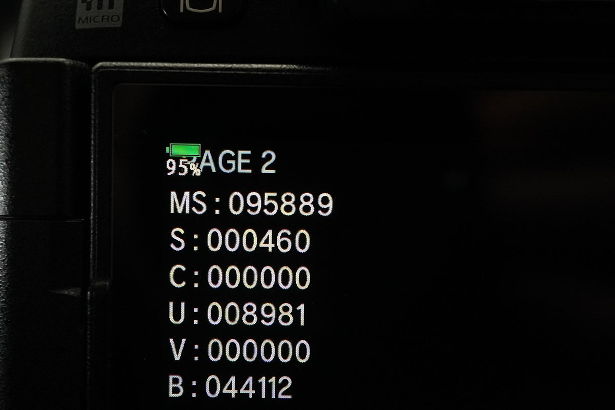 Olympus OM-D E-M1 Mark II Digital Camera Black Body -95889 cut- 12333#
