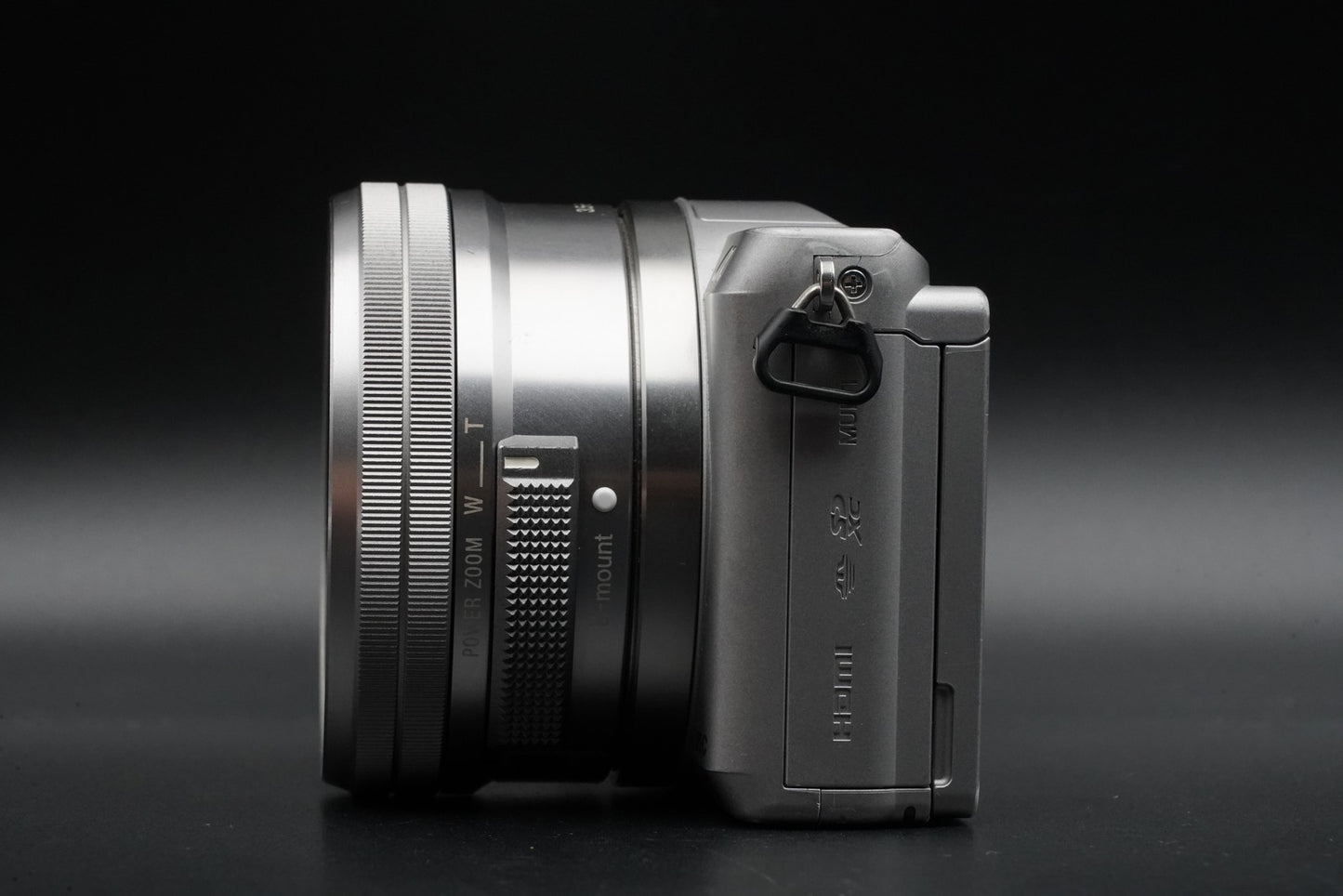 2 Lenses! Sony Alpha a5000 Mirrorless Digital Camera Silver with Lens 10483