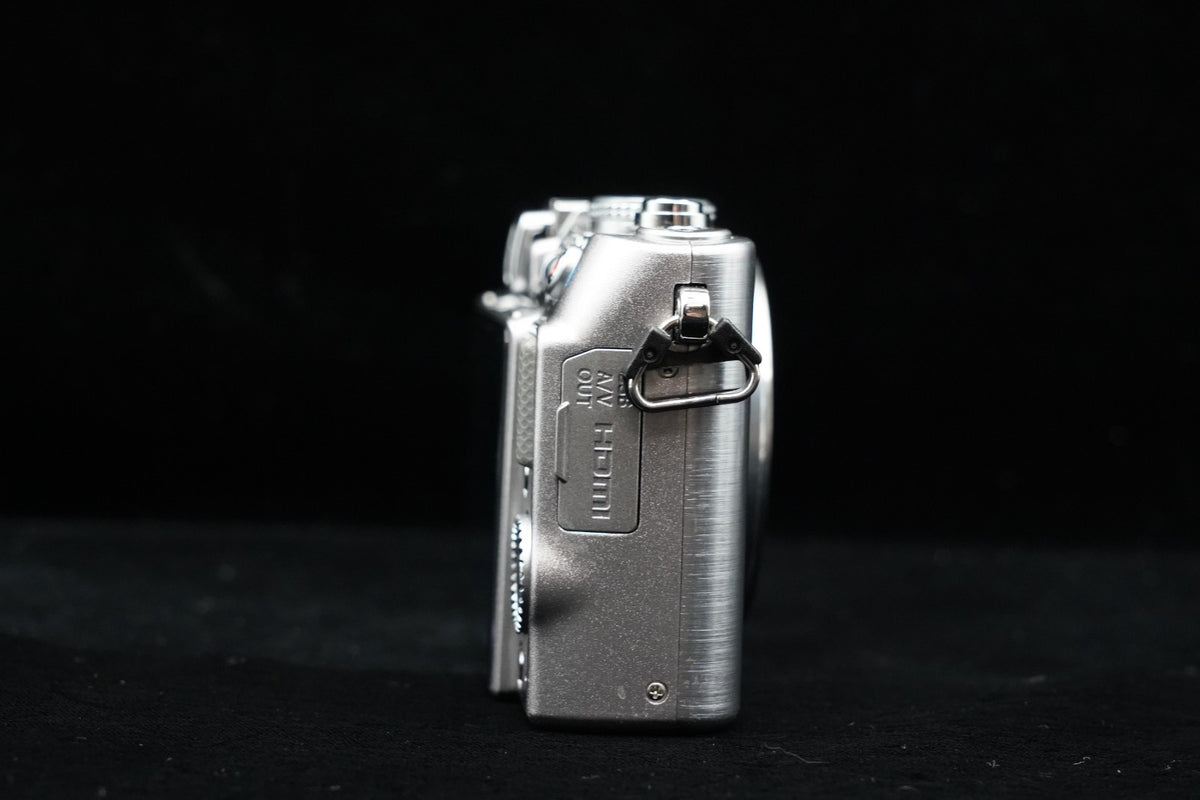 Olympus PEN Lite E-PL3 Silver 12.3 MP Digital Camera Body US STOCK