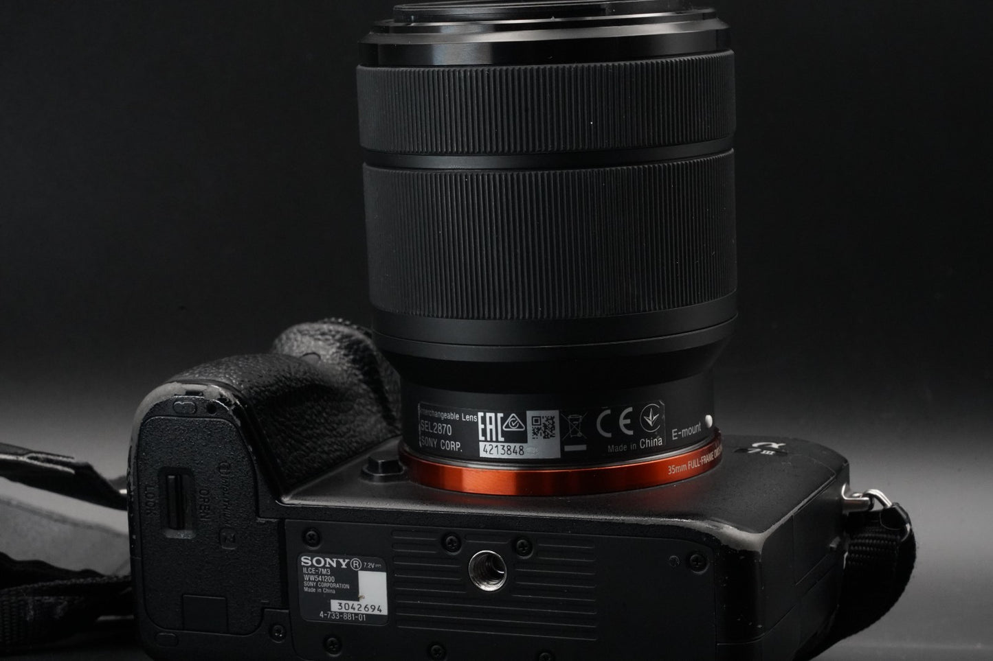 Sony Alpha a7 III ILCE-7M3 Mirrorless Digital Camera w/ FE 28-70 Lens #10824