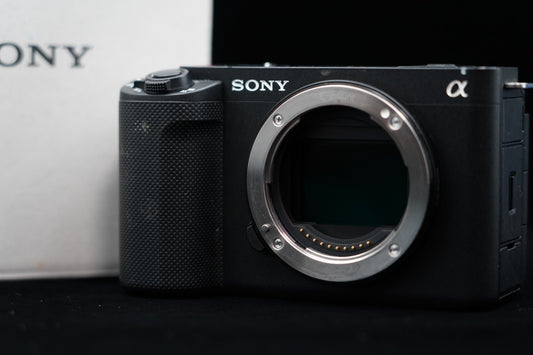 Cámara sin espejo Sony Alpha ZV-E1 4K UHD inglesa OK CASI SIN USAR #11218