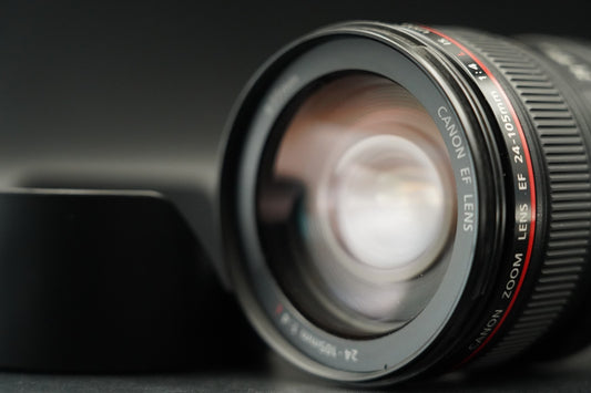 Canon EF 24-105mm f/4 L IS USM AF Zoom Lens EF Mount US Duty Paid 11557