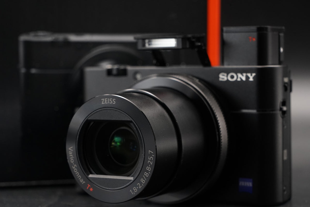 Sony Cyber-Shot DSC-RX100M5A 20.1MP 4K Digital Camera #11125