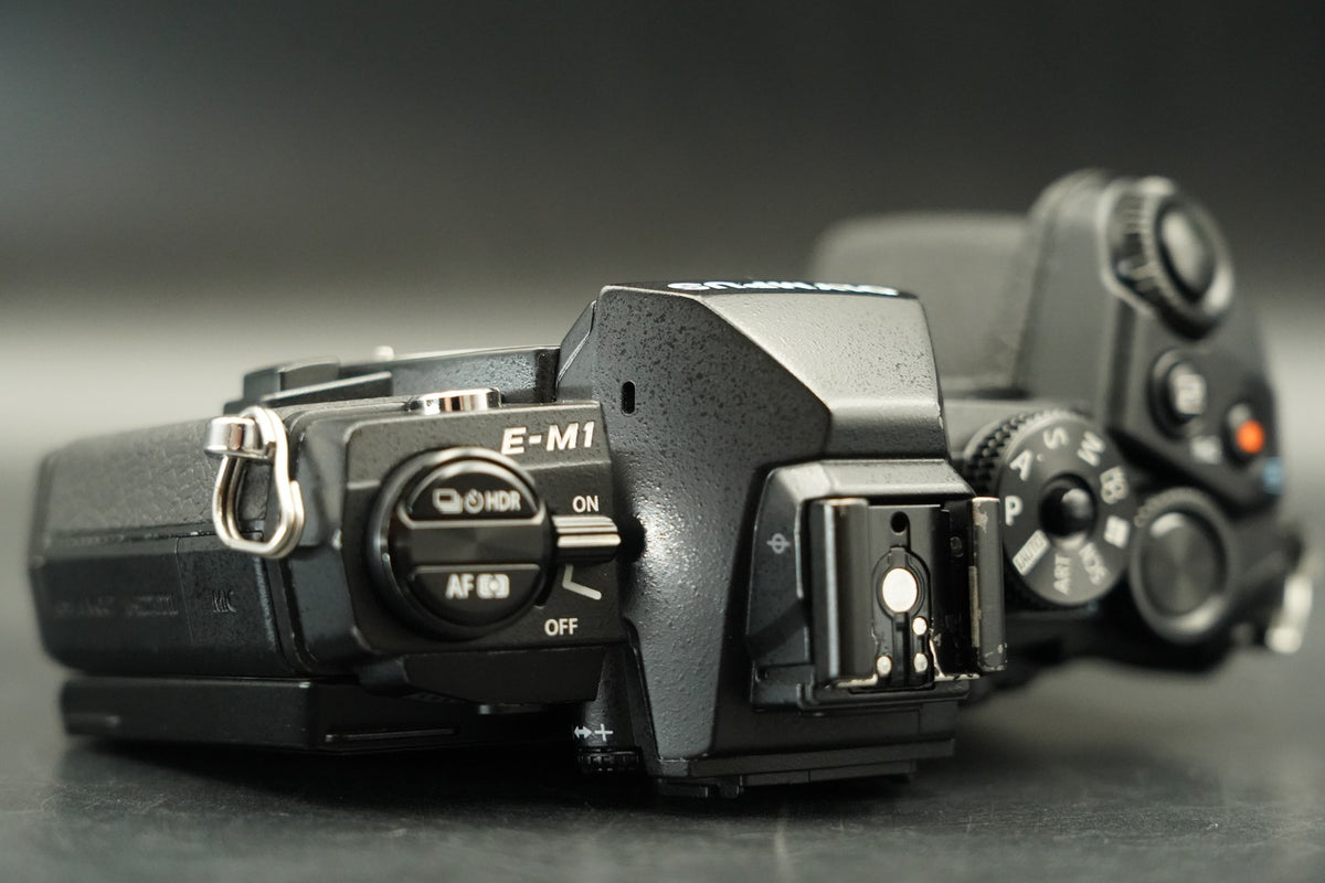 Olympus OM-D E-M1 fotocamera digitale corpo nero dal GIAPPONE US STOCK #12240