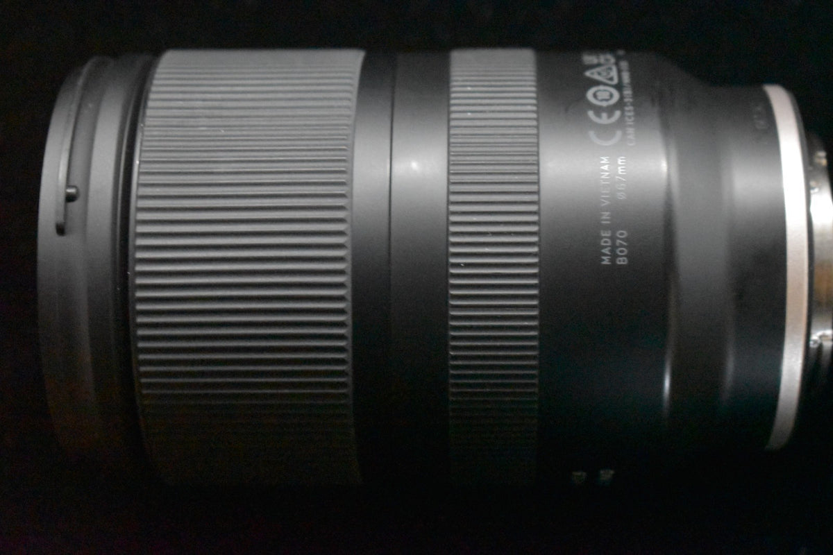[US Duty Paid] Lente Tamron 17-70 mm f/2,8 Di III-A VC RXD para Sony E #8088