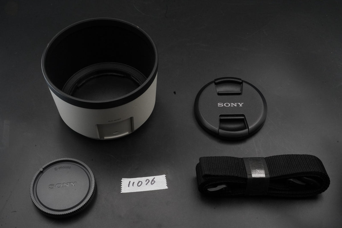 SONY FE 70-200mm F/2.8 GM OSS II SEL70200GM2 ALMOST UNUSED #11076