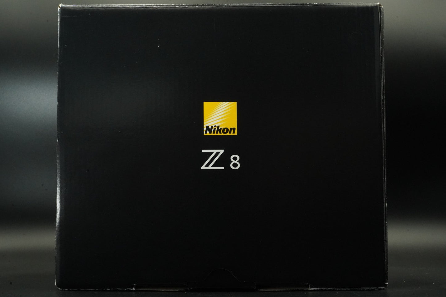 Nikon Z8 Mirrorless Digital Camera Body US DUTY PAID Top Mint 11635