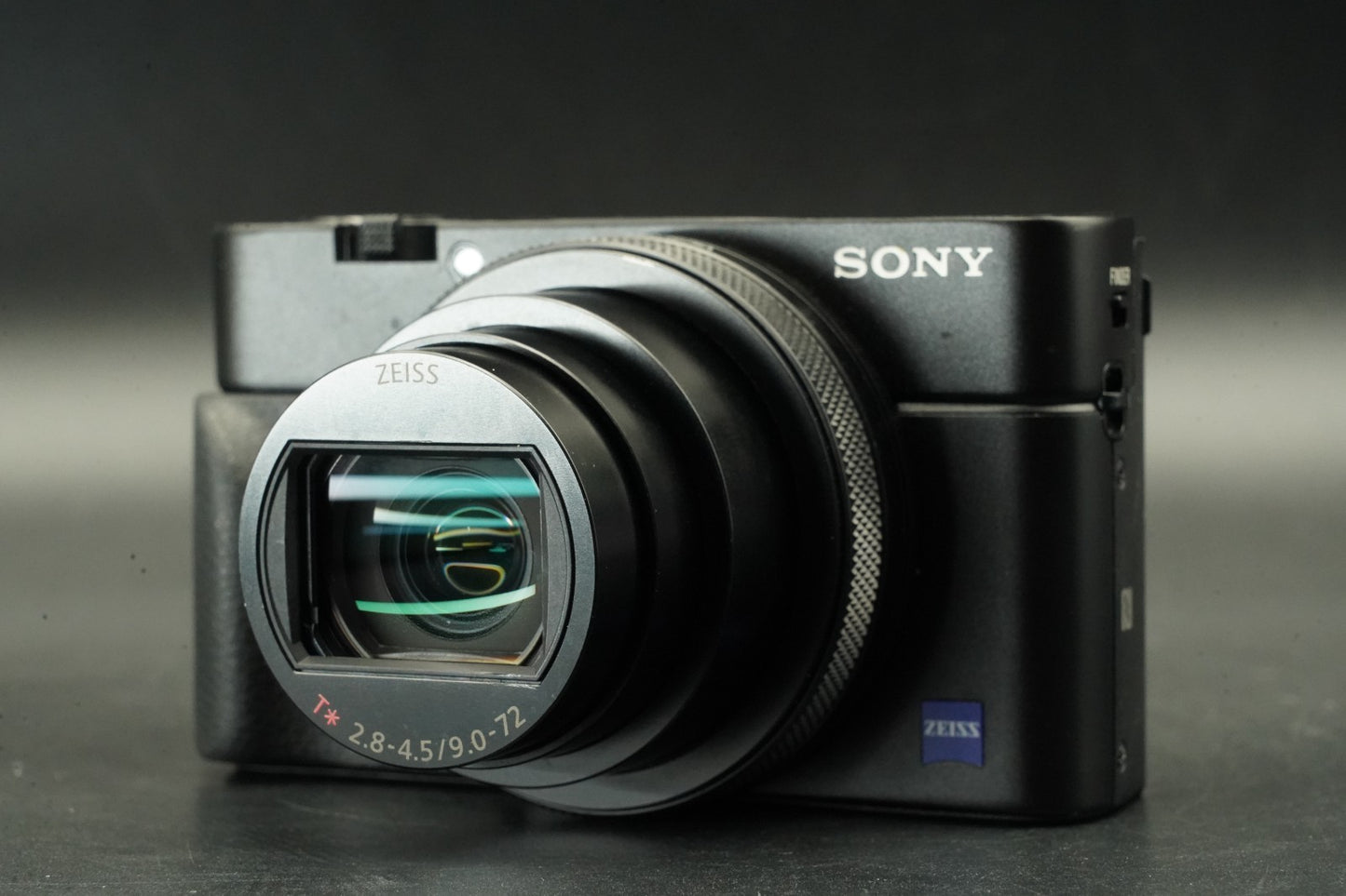 Sony Cyber-Shot DSC-RX100M7 VII Mark 7 Digital Camera 11641
