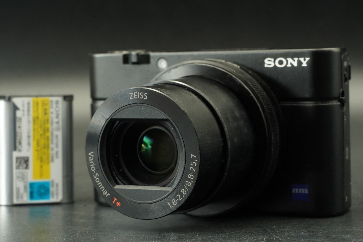 Sony Cyber-shot DSC-RX100 III M3 Point Shoot Digital Camera #12426