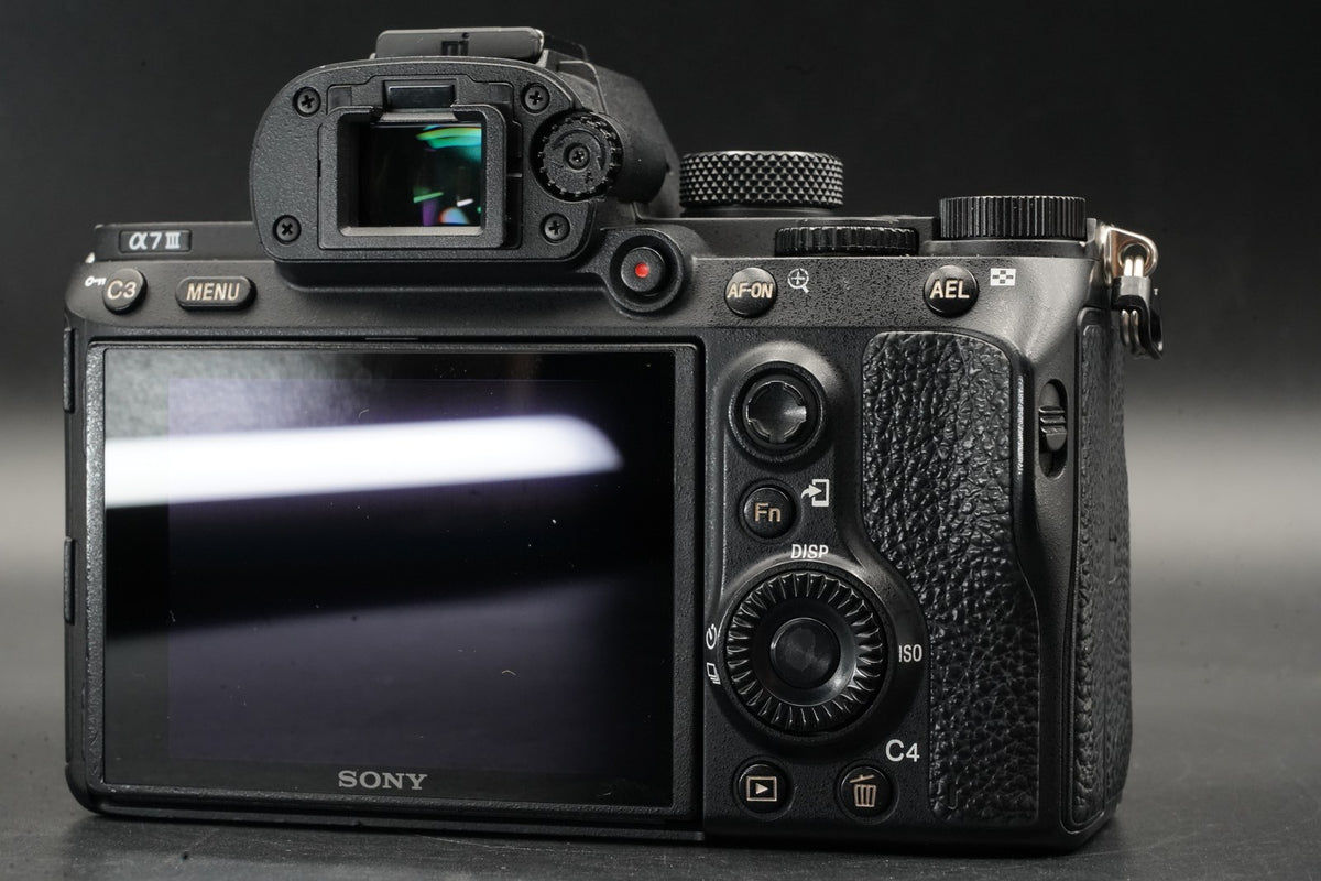 Sony a7 III ILCE-7M3 Spiegellose Digitalkamera mit FE 28-70 Objektiv #11373