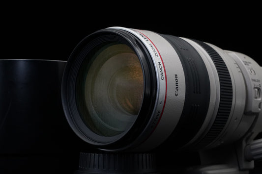 Canon EF 100-400mm f/4.5-5.6 L IS USM AF Zoom Lens US Duty Paid 10650