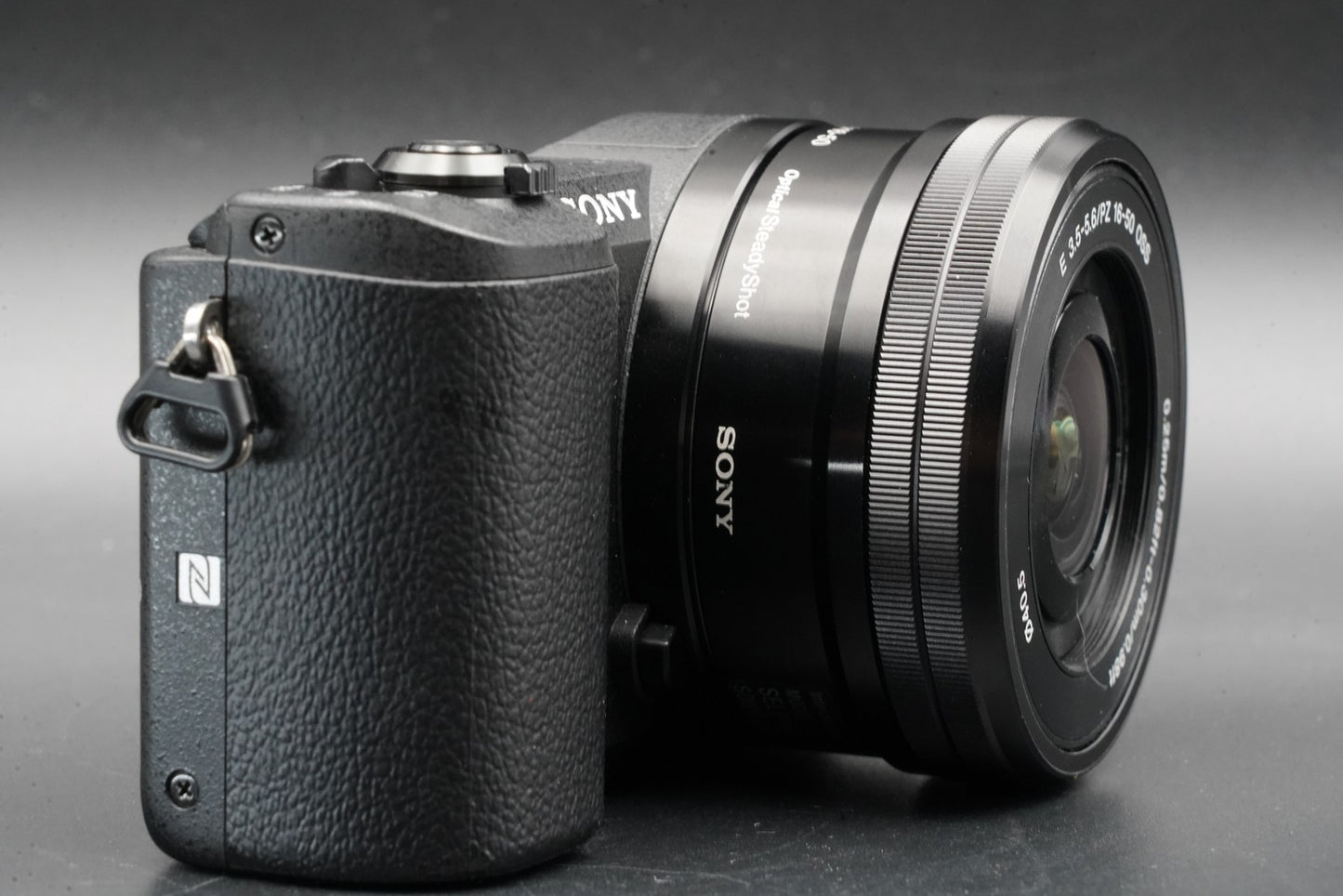 Sony Alpha a5100 Mirrorless Digital Camera w/ Lens Black US Duty Paid 10758