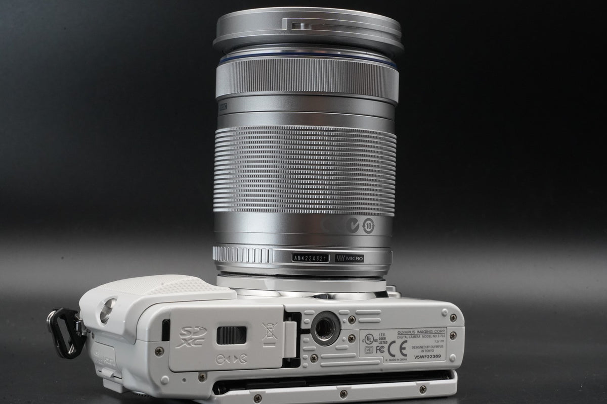 Olympus Pen Lite E-PL6 16.0MP Body White with Lens US STOCK #11346