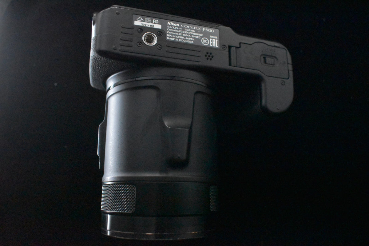 [LEGGI] Nikon Coolpix P900 Black Point and Shoot Super Zoom Camera 8188