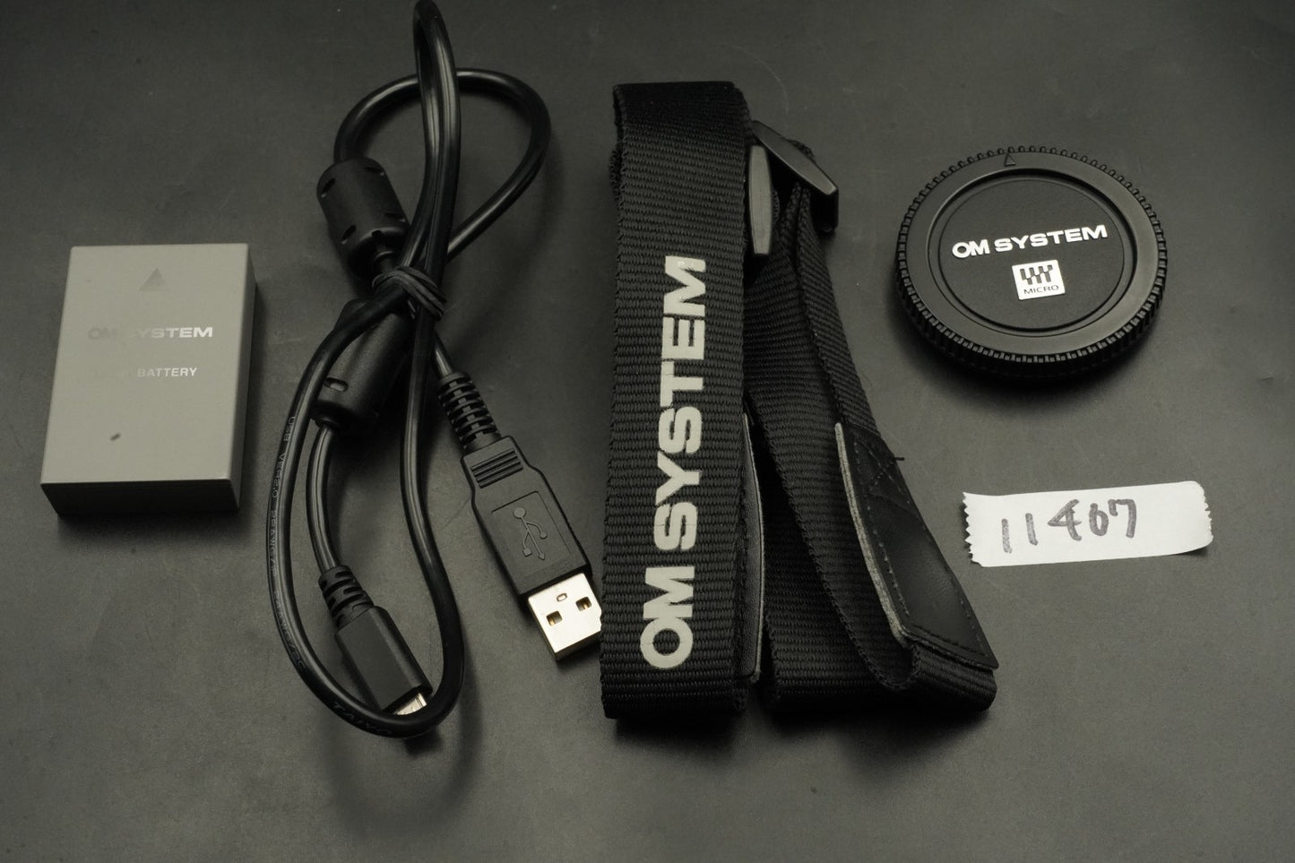 11033 cuts!! OM SYSTEM OM-5 Silver + ED 14-150mm II Body Only 11467