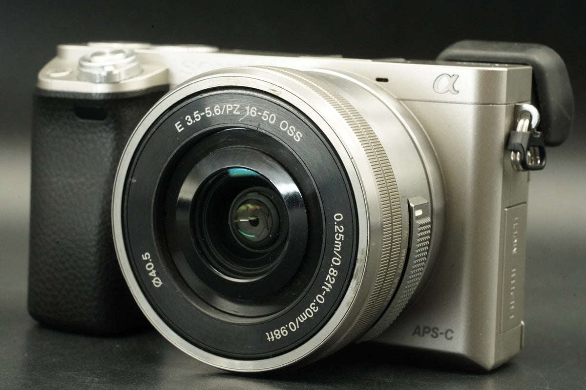 Sony a6000 Digital Mirrorless Camera Silver w/ 16-50 + 55-210mm US STOCK #12325
