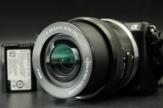 Sony Alpha a5000 Mirrorless Digital Camera with Lens Black -6403 cuts- #12176