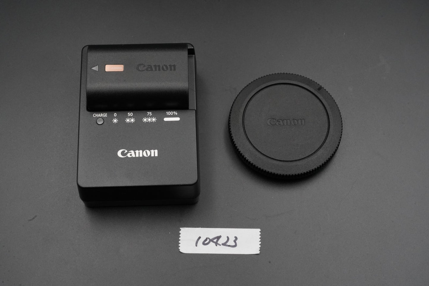 Canon EOS R7 Mirrorless Digital Camera US DUTY PAID 10423