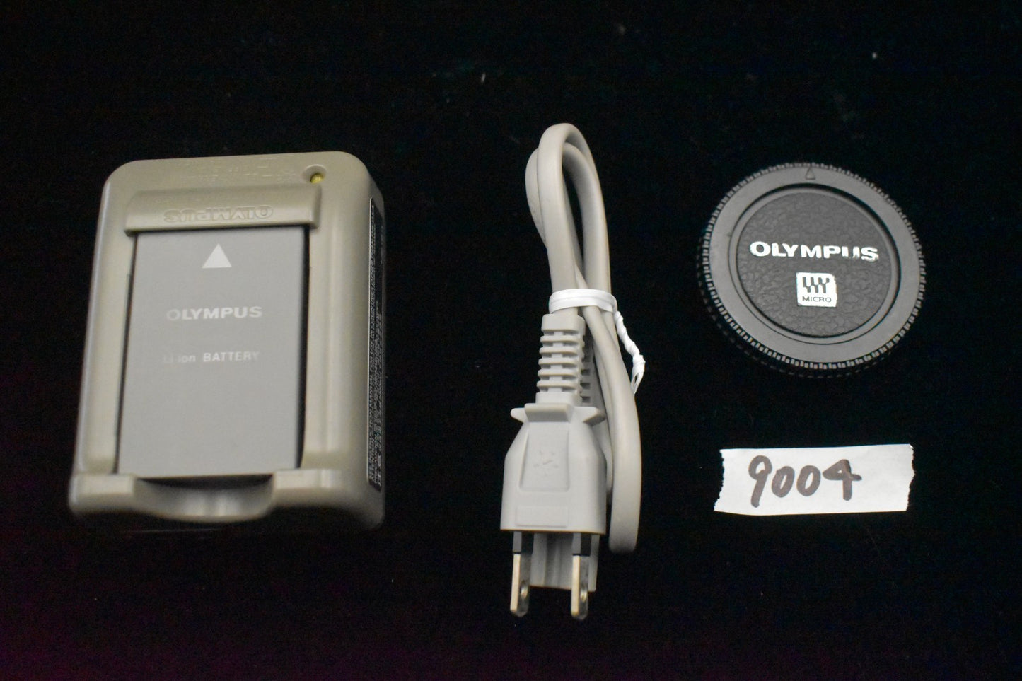 [US Duty Paid] Olympus OM-D E-M10 16.1MP Digital SLR Camera Black Japan 9004