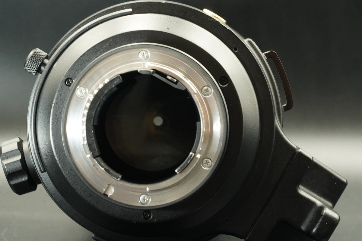 Nikon AF-S NIKKOR 300mm f/2.8 G II ED VR Lens #12385