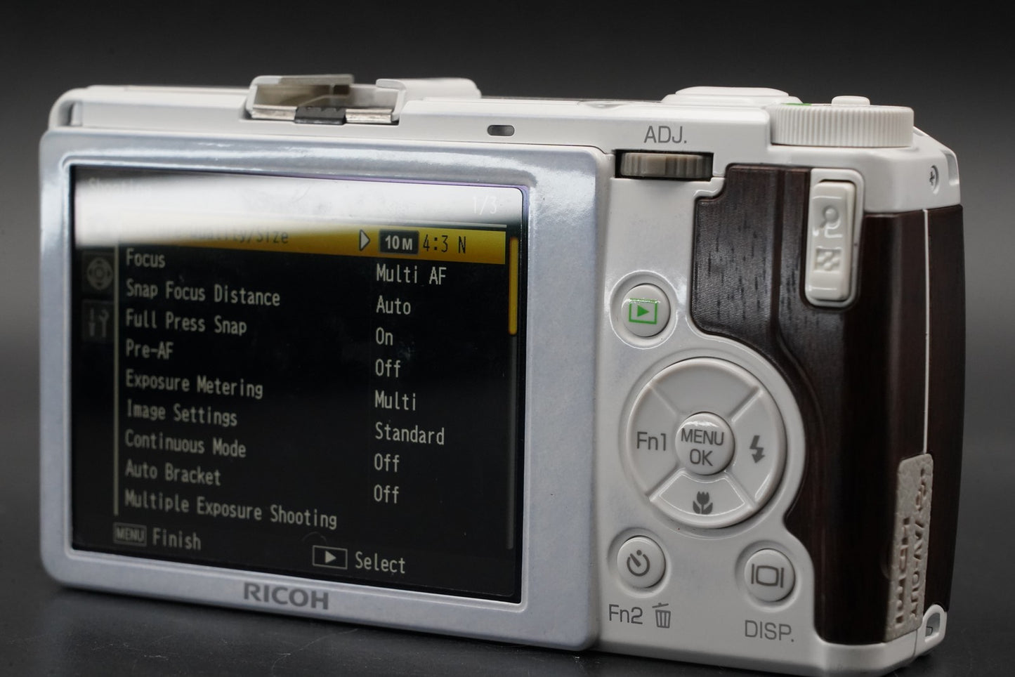 815 cuts!! Ricoh GR Digital IV 10.4MP Digital Camera White 11024