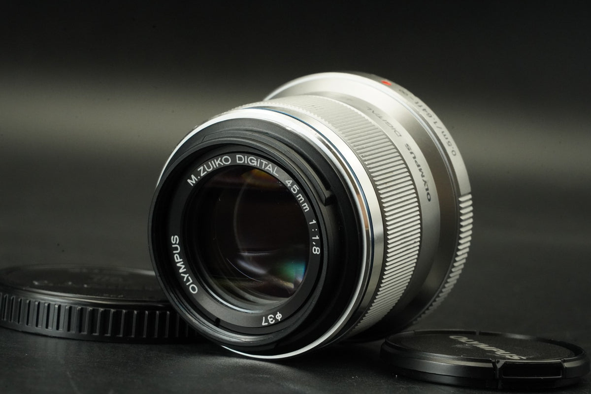 Olympus M.ZUIKO DIGITAL 45mm f/1.8 Lens Silver Japan US STOCK #12245