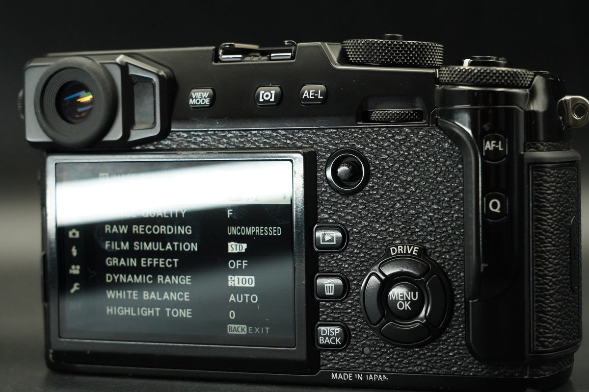 Fujifilm X-Pro2 24.3MP Mirrorless Digital Camera Body Black -1001 cuts- #12158