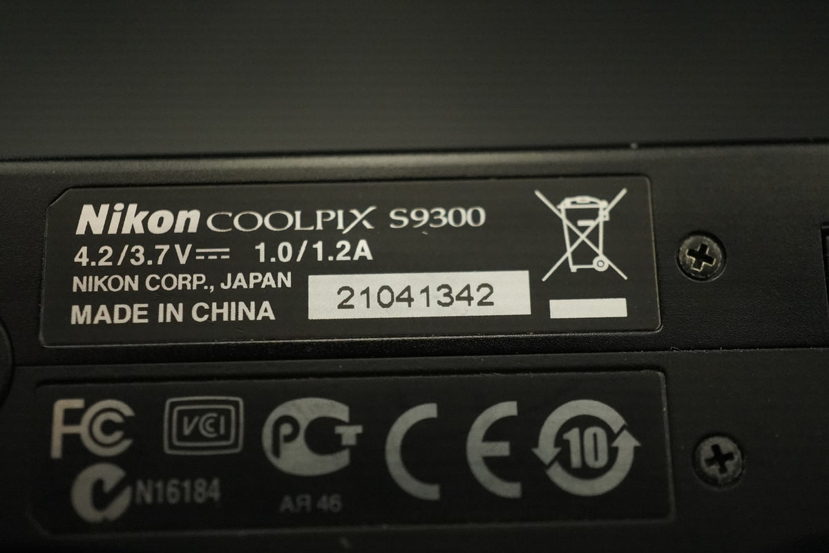 Nikon Coolpix S9300 Black 16.0MP Digital Camera US STOCK #12023