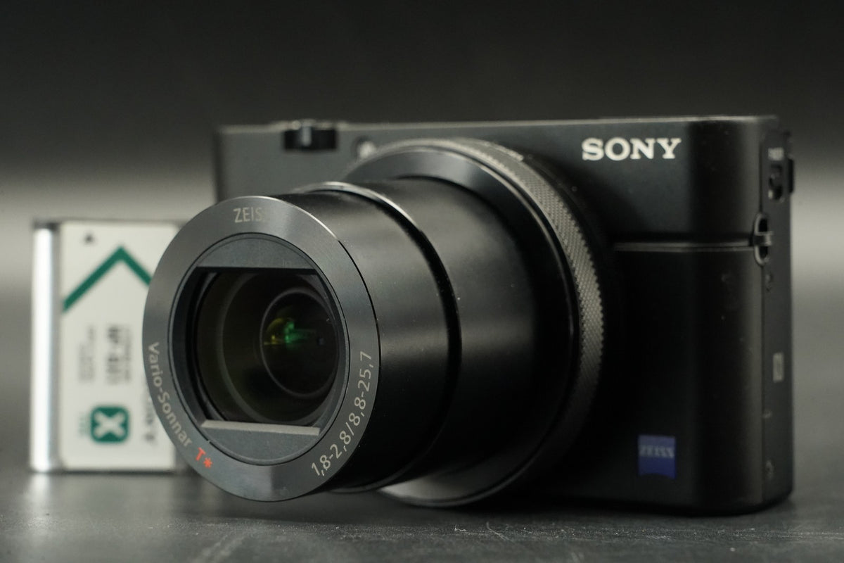 Sony Cyber-Shot DSC-RX100 V M5 20.1MP 4K Digital Camera US STOCK #11555