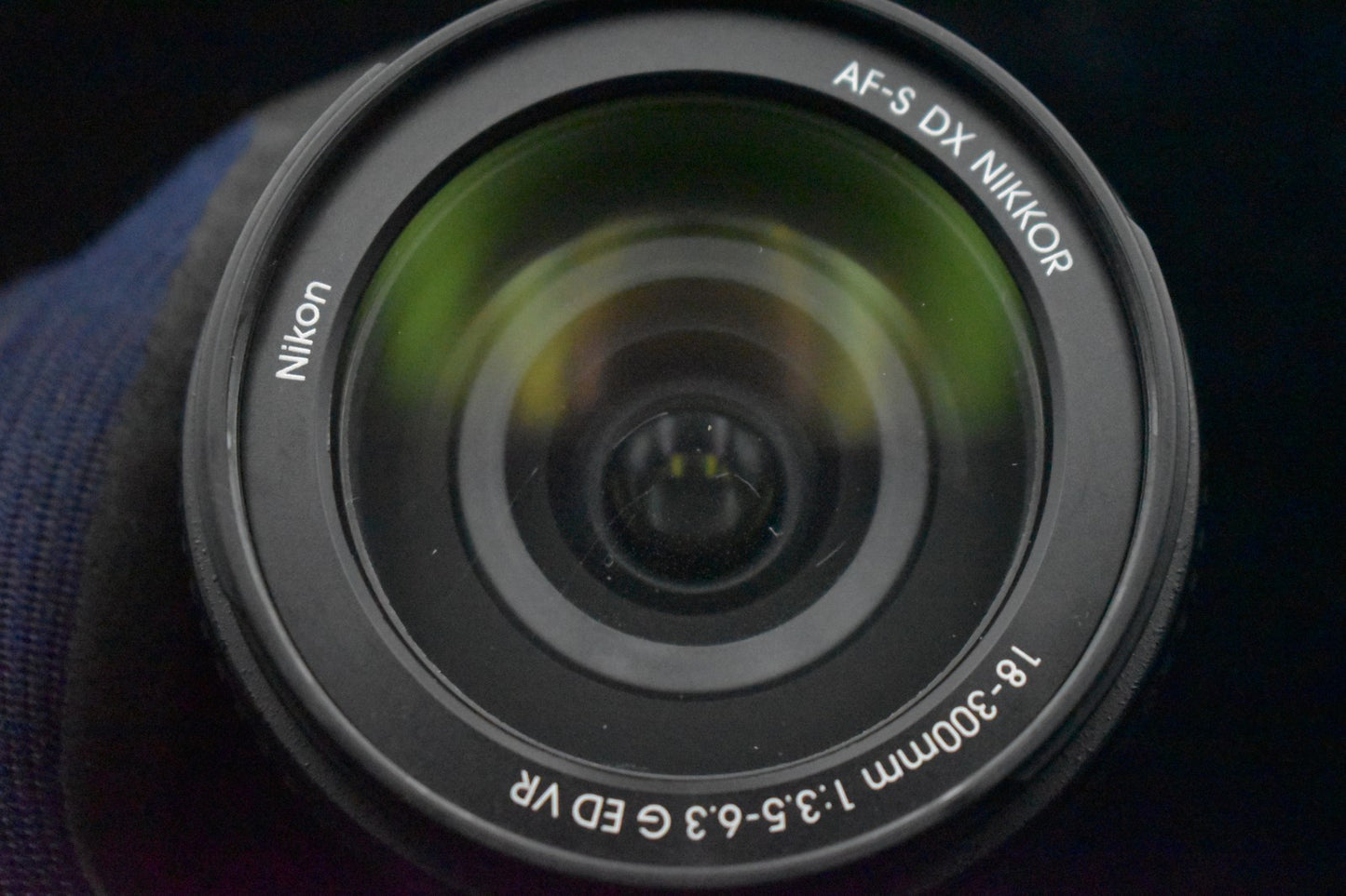 [US Duty Paid] Nikon AF-S DX NIKKOR 18-300mm f/3.5-5.6 G ED VR F Mount 8985