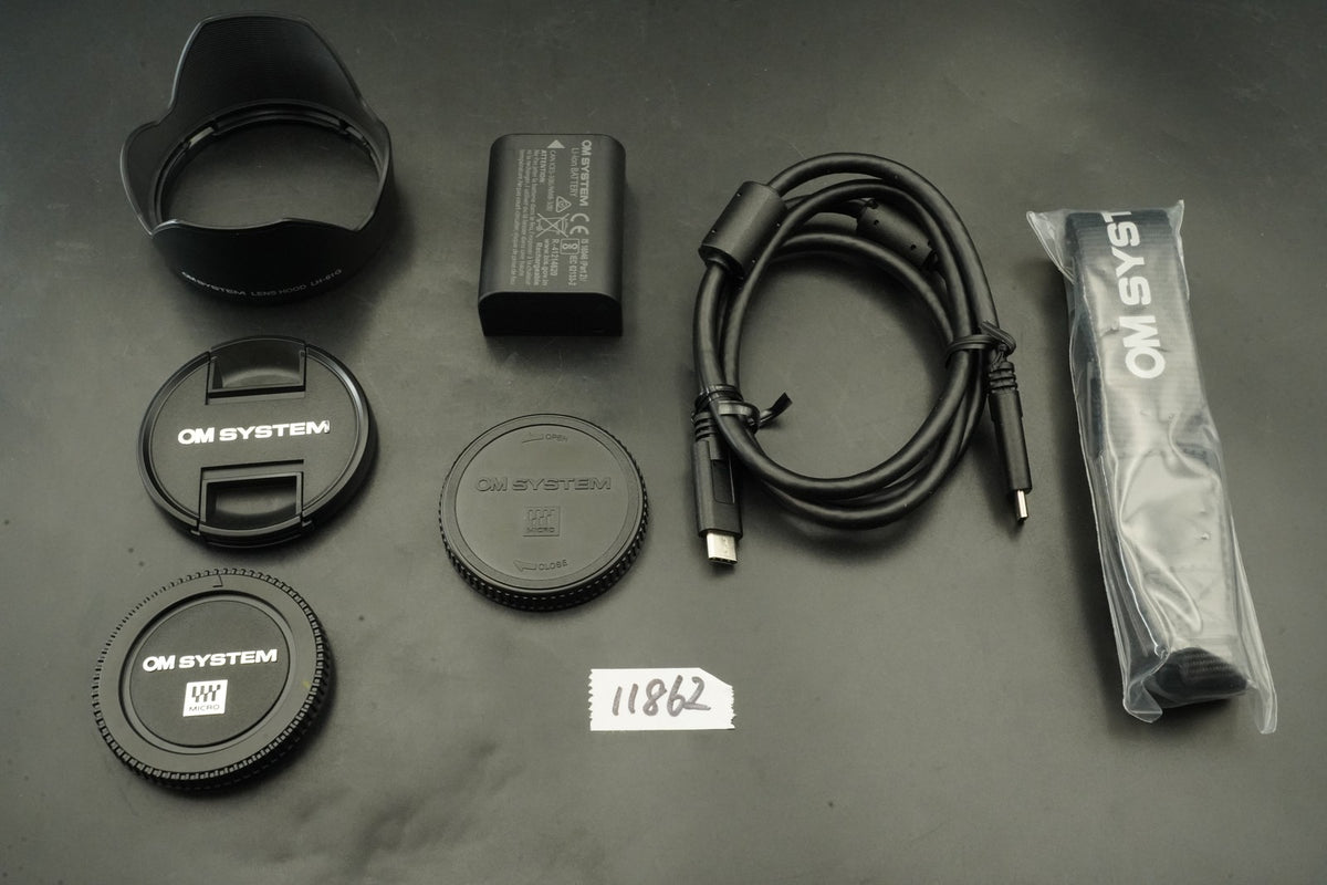 OM SYSTEM OM-3 Mirrorless Camera + M.ZUIKO 12-45mm f/4 Silver -1411 cuts- #11862
