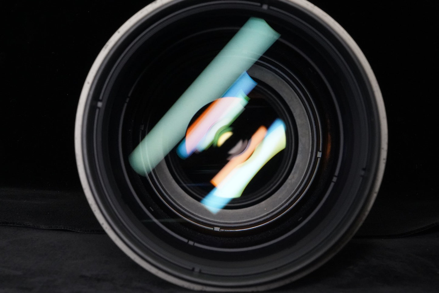 Canon EF 300mm F/2.8 L IS USM Lens w/ BOX US DUTY PAID 10208