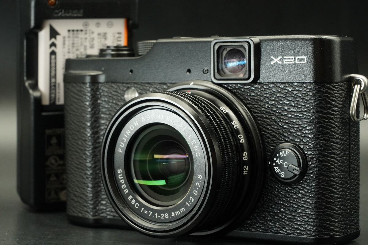 Fujifilm Fuji X Series X20 12.0MP Digital Camera Black US STOCK #12342