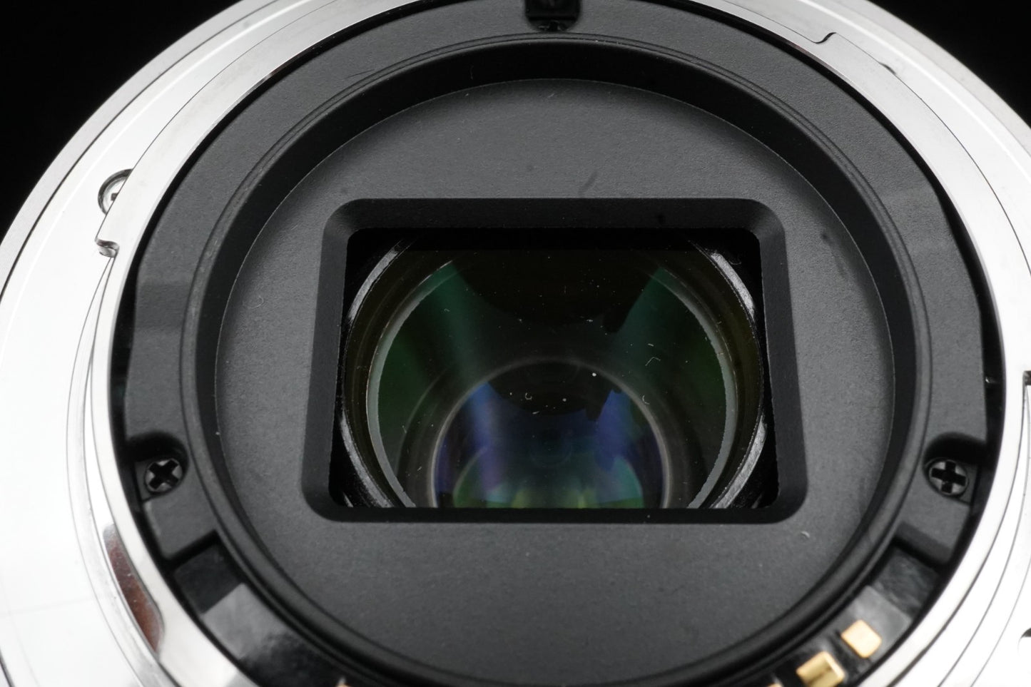 Sony E 18-200mm f/3.5-6.3 OSS Lens E Mount SEL18200 Silver US STOCK