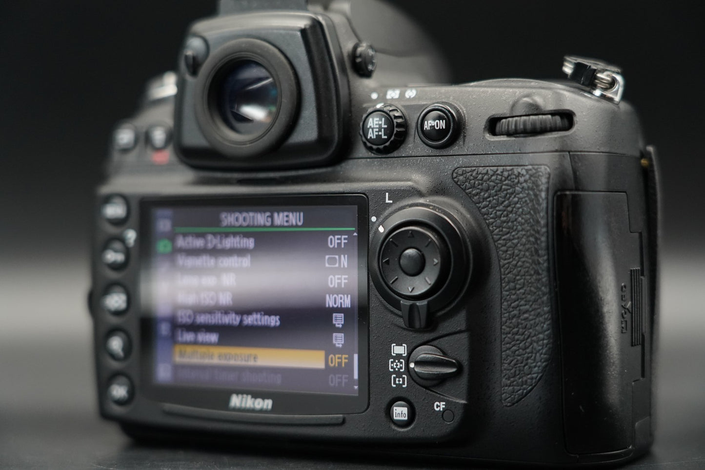 Nikon D700 12.1 MP DSLR Digital Video Camera Used US Duty Paid 11424