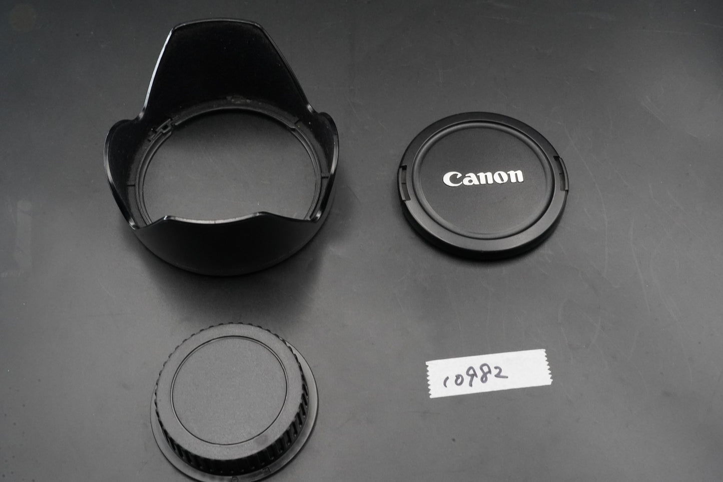Canon EF-S 18-200mm f/3.5-5.6 IS Wide Angle Zoom AF Lens US Duty Paid 10982