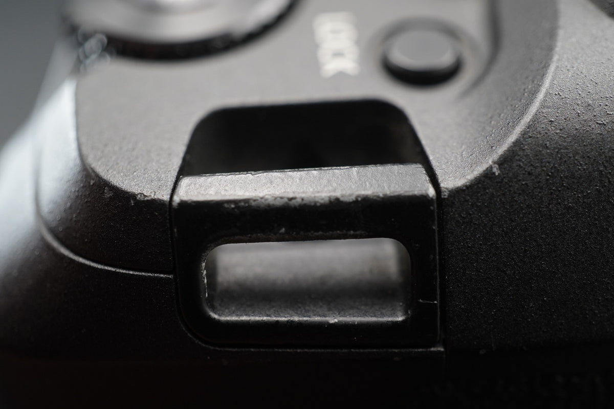 Canon EOS R Full Frame Mirrorless Digital Camera Body -1257 cuts- #11097