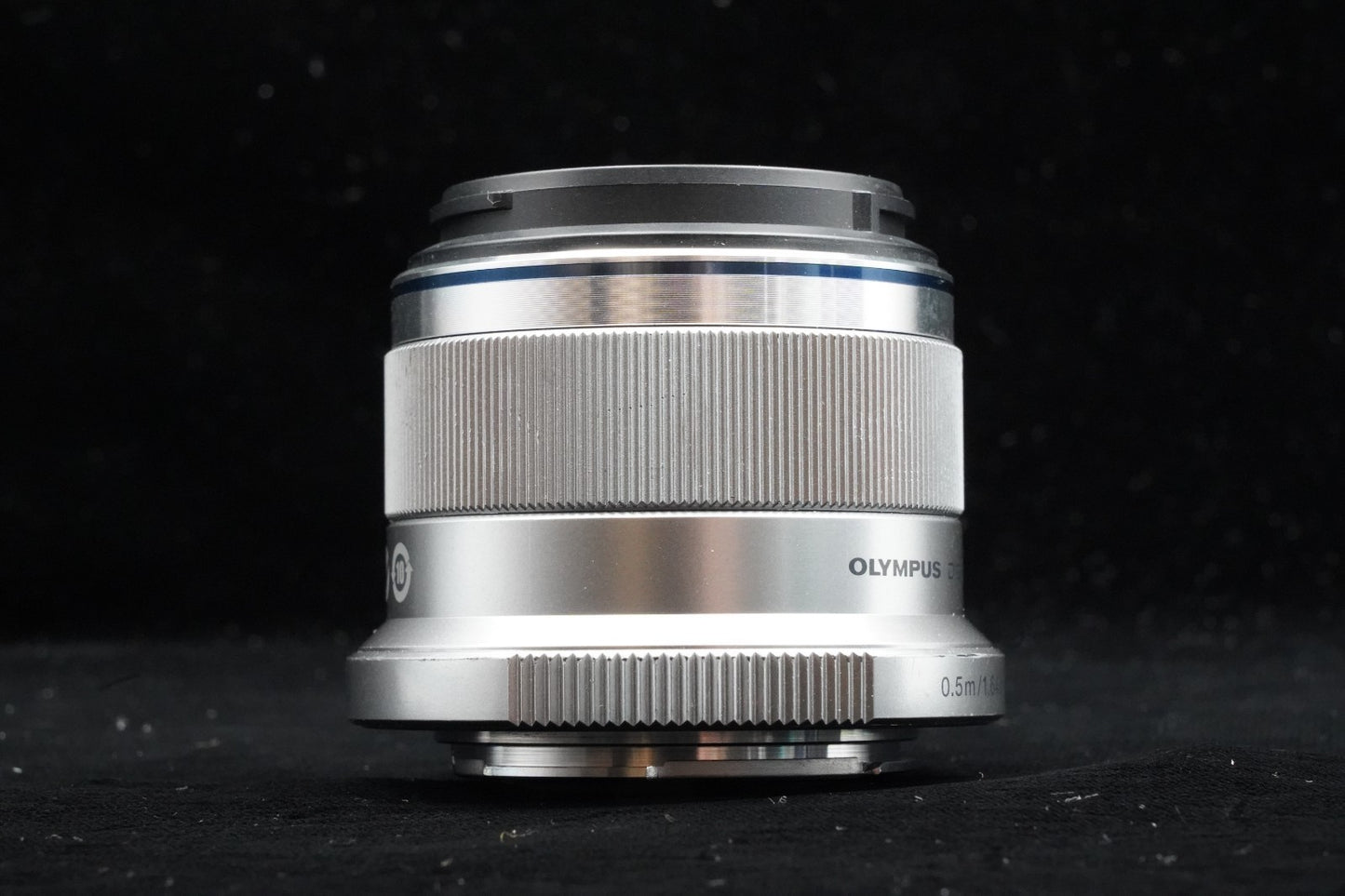 Olympus M.ZUIKO DIGITAL 45mm f/1.8 Lens Silver Japan US Duty Paid 9451