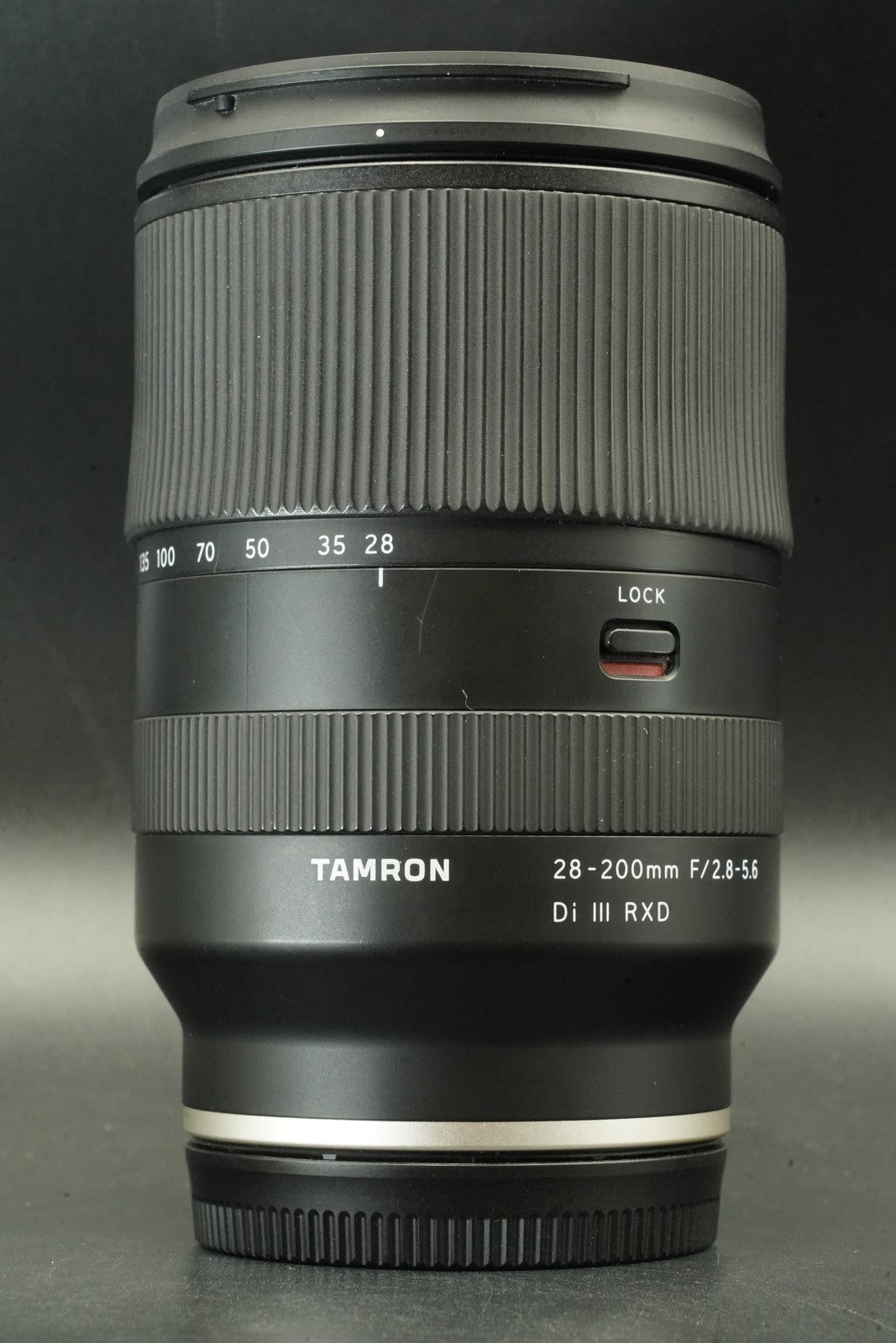 Lente Tamron 28-200 mm f/2,8-5,6 Di III RXD para montura Sony E #11996