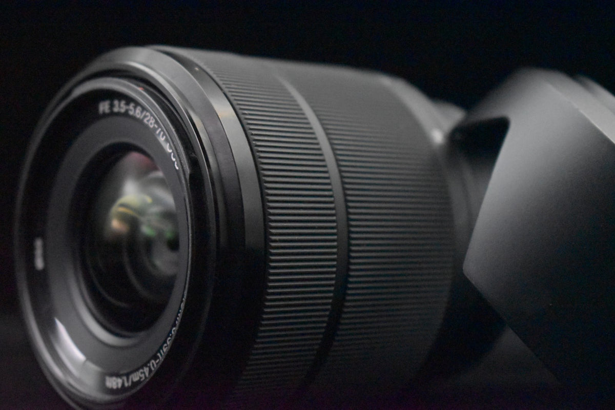 SONY FE 28-70mm f/3.5-5.6 OSS Lens SEL2870 Black From JAPAN US STOCK
